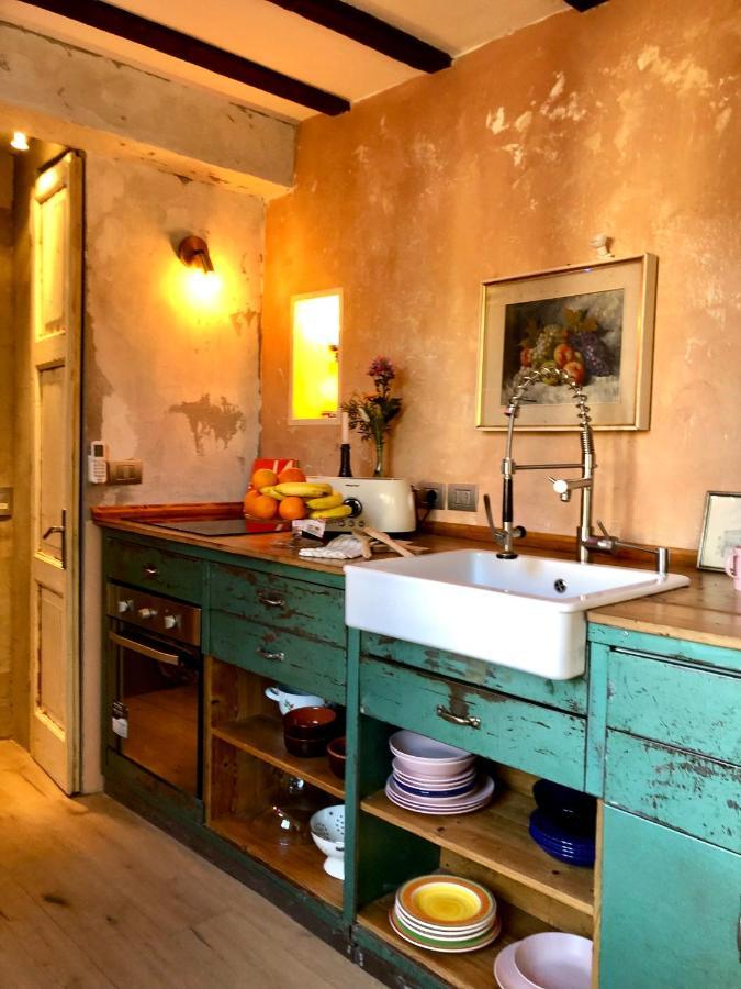 Charming And Design Attic Loft Central Milan In Coolest Area Navigli Ticinese المظهر الخارجي الصورة