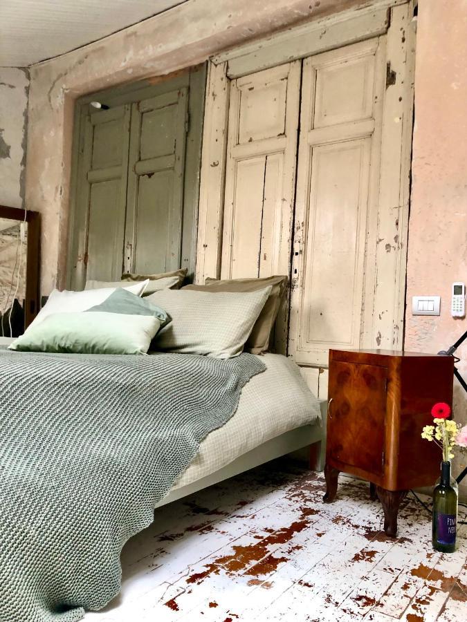 Charming And Design Attic Loft Central Milan In Coolest Area Navigli Ticinese المظهر الخارجي الصورة