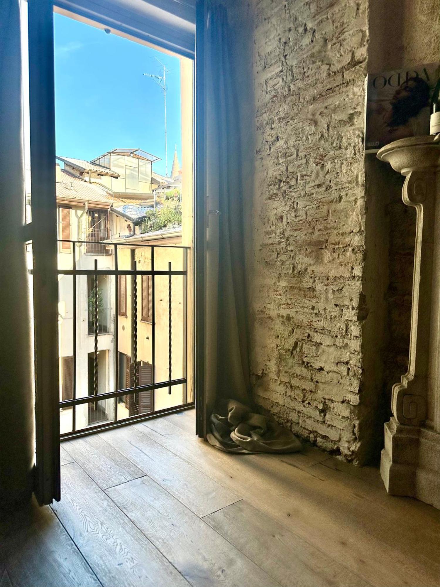 Charming And Design Attic Loft Central Milan In Coolest Area Navigli Ticinese المظهر الخارجي الصورة